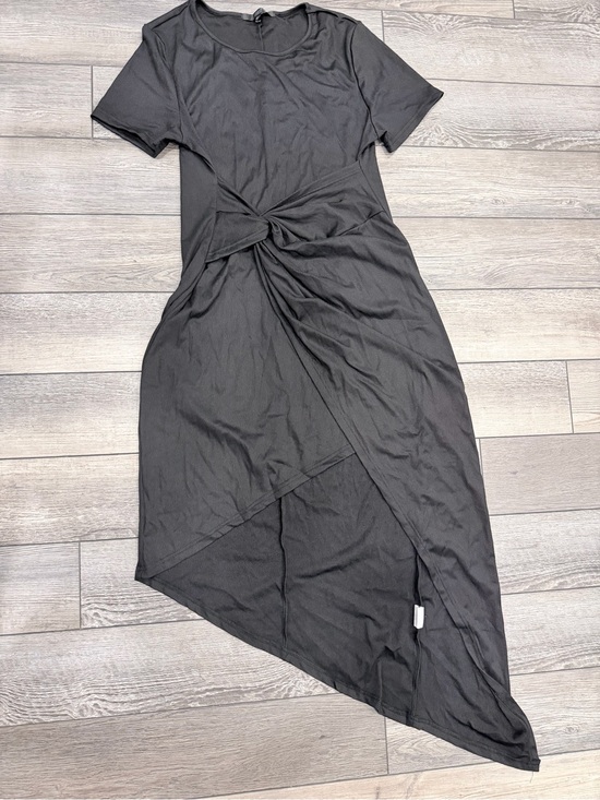 Dresses & Skirts - NWT Women's Black Knot-Front Asymmetrical Dress